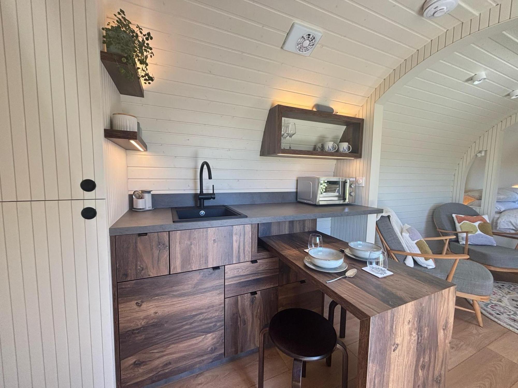 Quarrywood Glamping テンビー エクステリア 写真